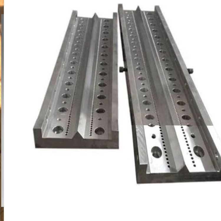 熔噴（pēn）布噴絲板模頭廠家  熔噴布生產（chǎn）板模頭 供應熔噴（pēn）布設備配件